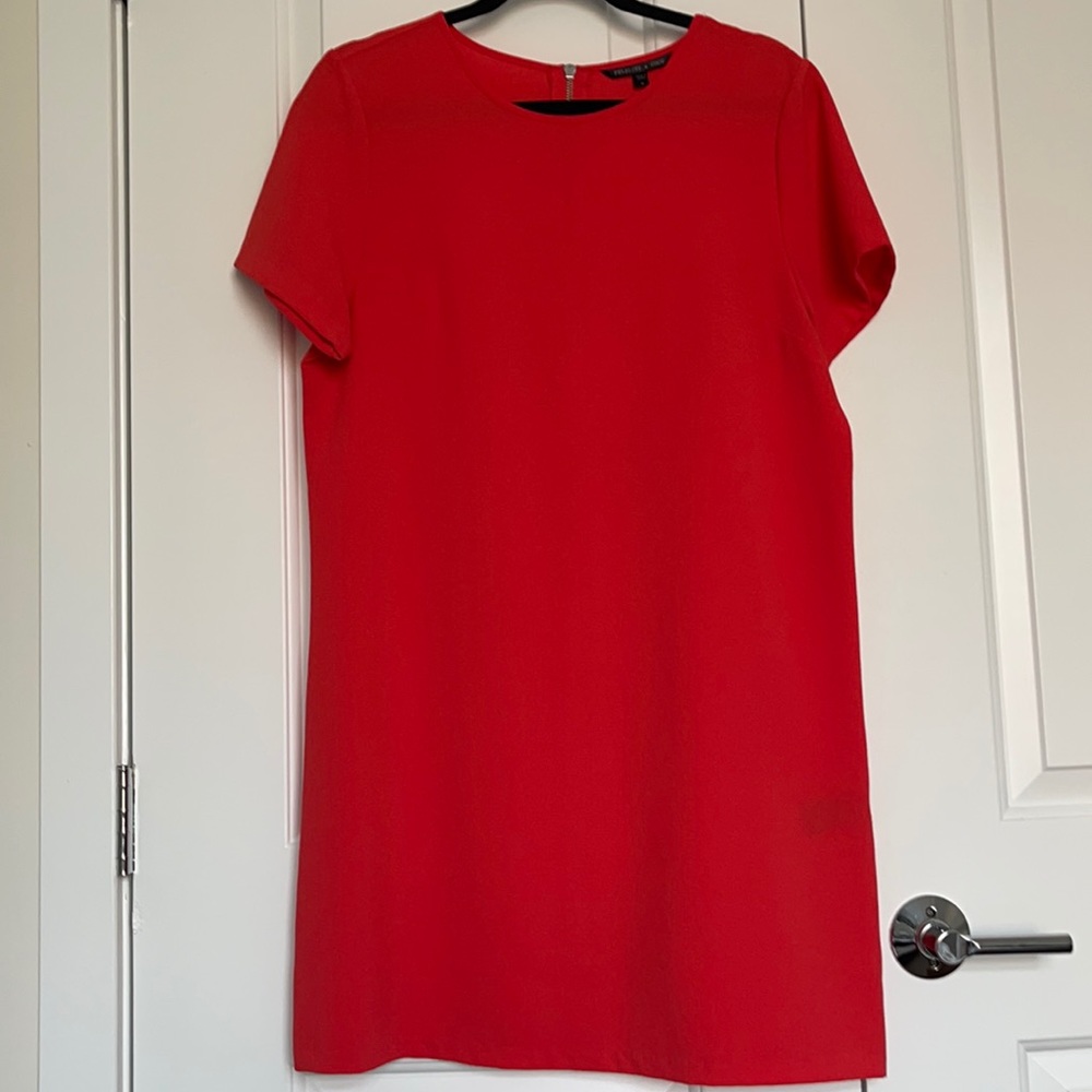 ⭐️ Felicity & Coco Devery Crepe Shift Dress